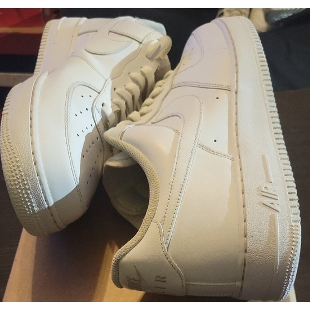 Nike Air Force 1 Low Triple White Mens Sneakers CW2288-111 AF1 Low Top 1x worn - Picture 10 of 13
